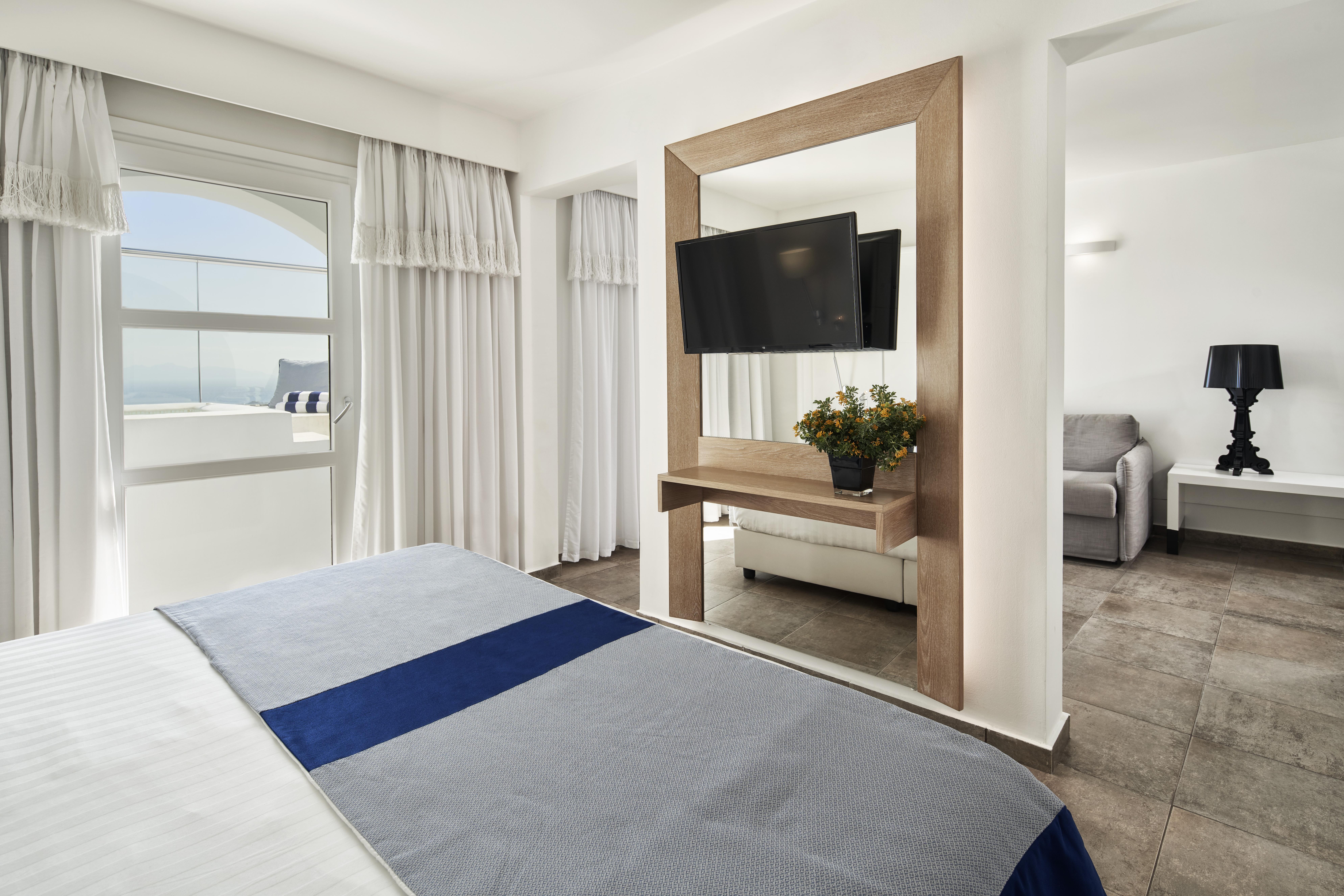 Aressana Spa Hotel & Suites - Small Luxury Hotels Of The World Тира Экстерьер фото